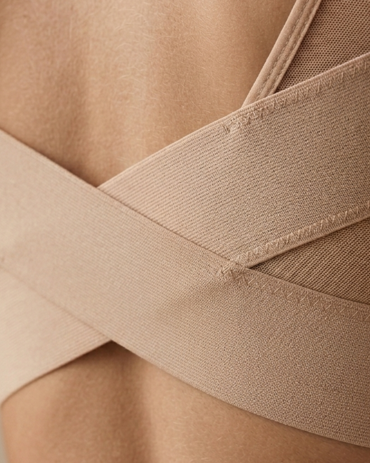Crossback strap detail
